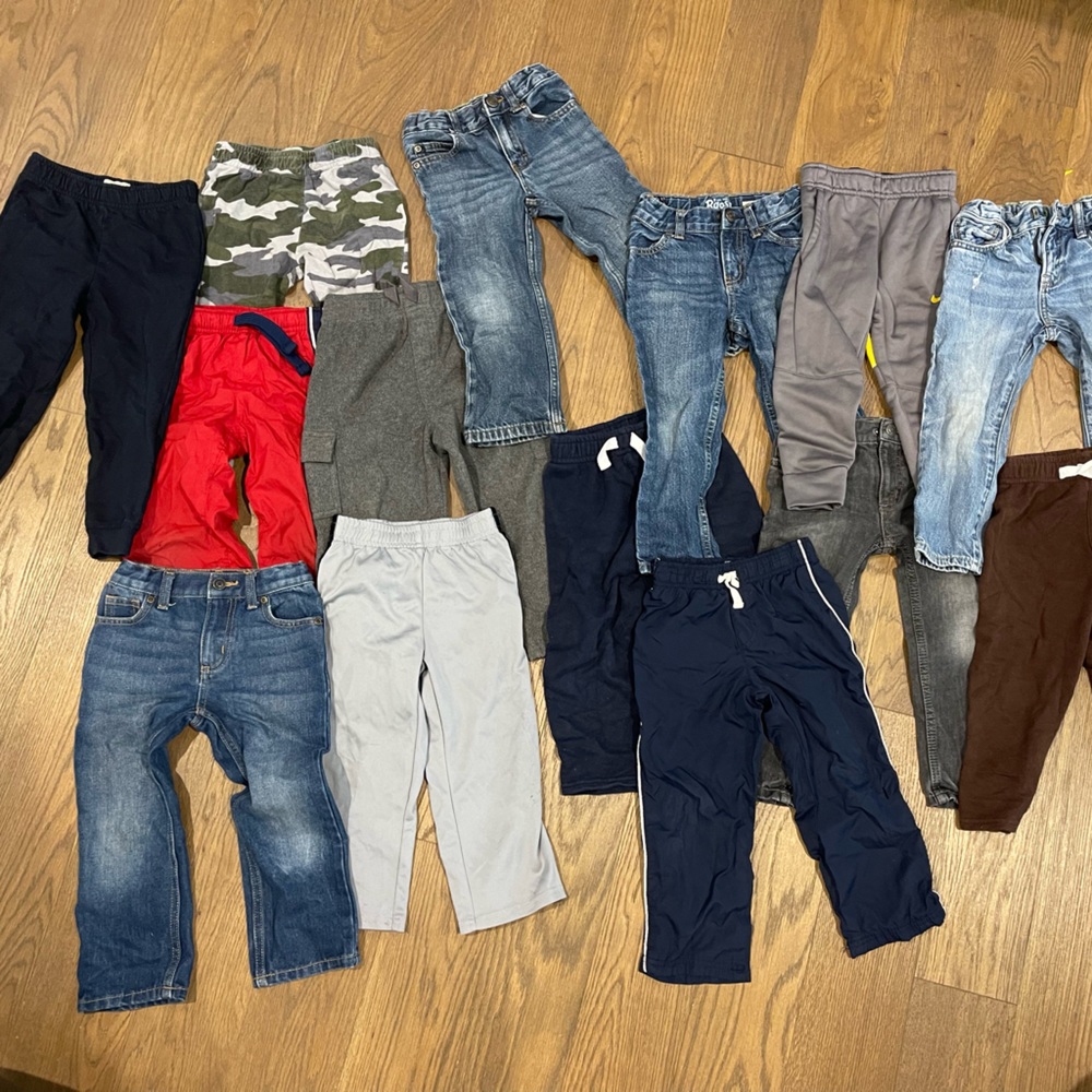 Lot of 3T pants Nike B gosh Children place Carters